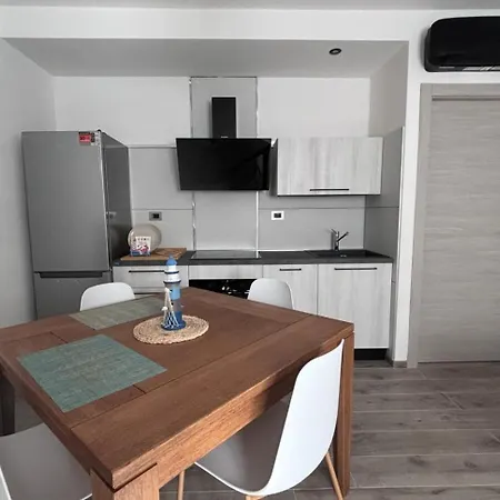Apartment House Pan Di Zucchero